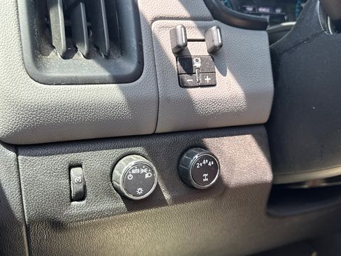 Used 2019 Chevrolet Colorado W/T w/ WT Convenience Package AWD/4WD image 13
