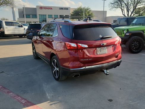 Used 2018 Chevrolet Equinox LT w/ Sun & Infotainment Package image 5