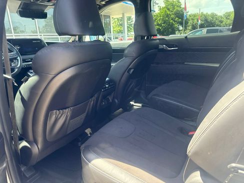 Used 2025 Hyundai Palisade Calligraphy AWD/4WD image 9