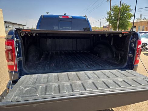 Used 2023 RAM 1500 Laramie AWD/4WD image 12