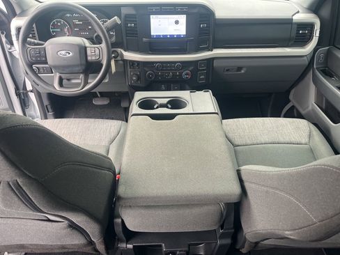 Used 2023 Ford F250 XLT w/ FX4 Off-Road Package image 14