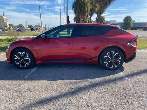 Used 2022 Kia EV6 GT-Line w/ GT-Line Suede Seat Package image 6