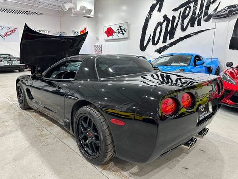 Used 2002 Chevrolet Corvette Z06 w/ Memory Pkg RWD image 27