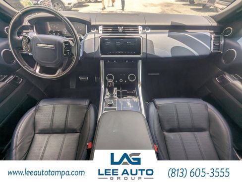 Used 2018 Land Rover Range Rover Sport HSE Dynamic image 16