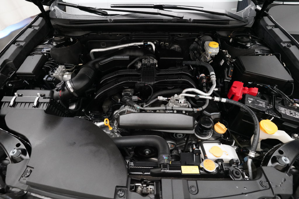 Certified 2024 Subaru Outback Premium AWD/4WD image 3
