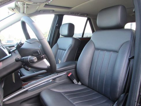 Used 2007 Mercedes-Benz ML 350 4MATIC image 10