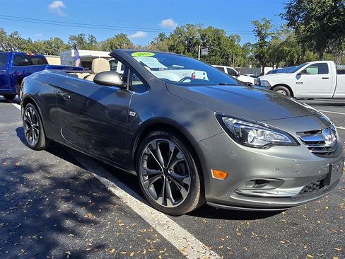 Used 2018 Buick Cascada Premium image 13
