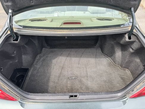 Used 2003 Toyota Camry LE FWD image 6