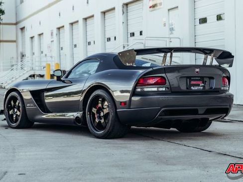 Used 2009 Dodge Viper ACR RWD image 48