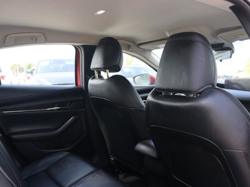 Used 2019 MAZDA MAZDA3 Sedan image 11