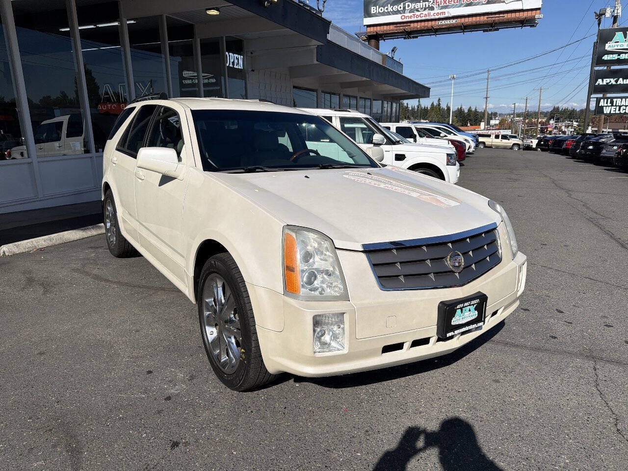 Used 2004 Cadillac SRX V8 AWD/4WD image 4