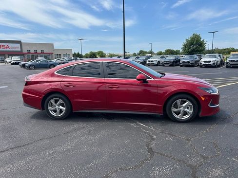 Used 2022 Hyundai Sonata SE w/ Preferred Accessory Package FWD image 10
