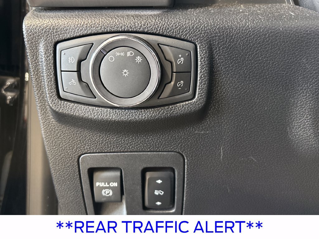 Used 2018 Ford F150 Platinum w/ Equipment Group 701A Luxury AWD/4WD image 31