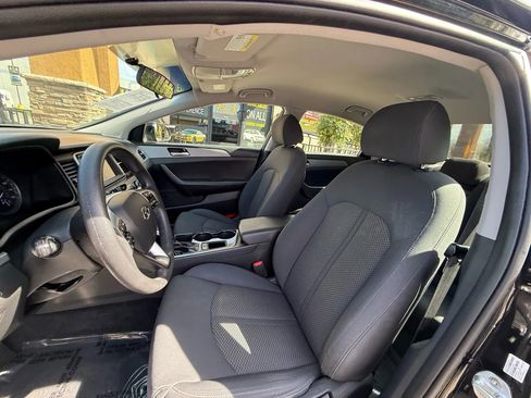 Used 2019 Hyundai Sonata SE image 12