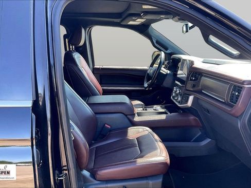 Used 2022 Ford Expedition Max Limited RWD image 7