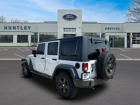 Used 2018 Jeep Wrangler Unlimited Sport S AWD/4WD image 5