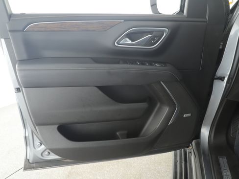 Used 2021 Chevrolet Tahoe Premier w/ Texas Edition image 8