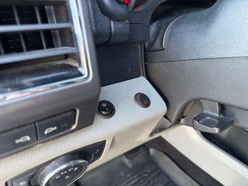 Certified 2020 Ford F150 XLT w/ Equipment Group 302A Luxury image 23