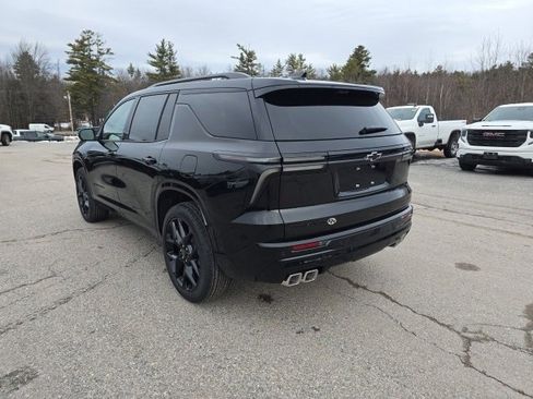 New 2026 Chevrolet Traverse RS w/ LPO, Floor Liner Package image 3