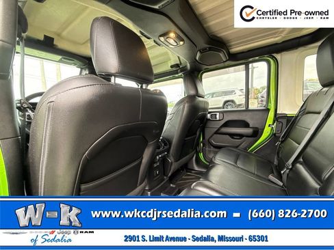 Used 2019 Jeep Wrangler Unlimited Sahara AWD/4WD image 23
