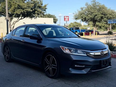 Used 2016 Honda Accord Sport image 17