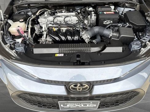 Used 2020 Toyota Corolla LE FWD image 25