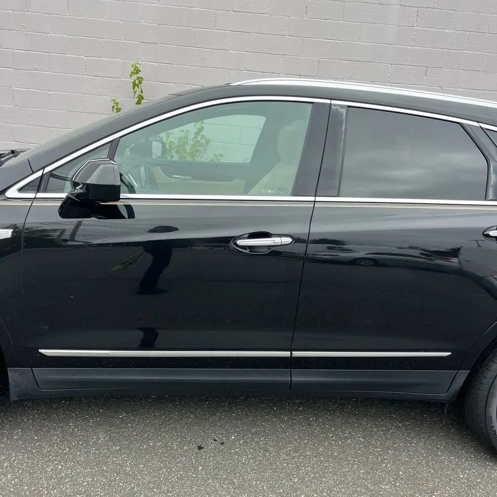 Used 2017 Cadillac XT5 Premium Luxury AWD/4WD image 4