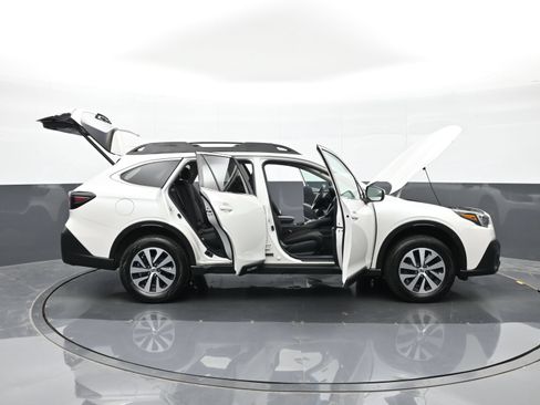 Used 2021 Subaru Outback Premium AWD/4WD image 46
