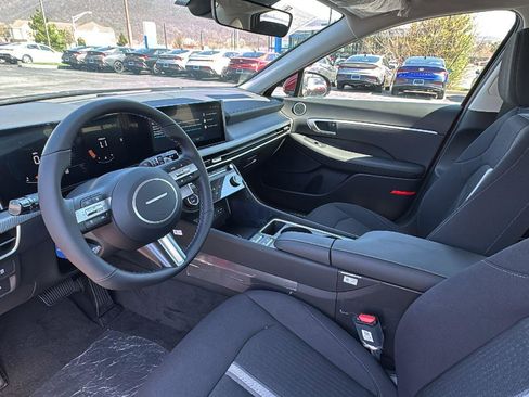 New 2026 Hyundai Sonata SEL AWD/4WD image 11