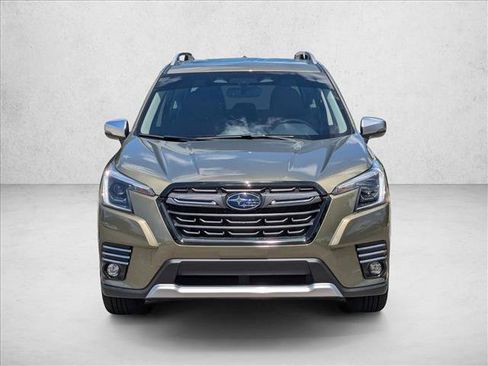 Used 2024 Subaru Forester Touring AWD/4WD image 2