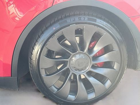 Used 2020 Tesla Model Y Performance AWD/4WD image 31