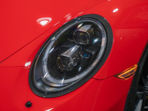 Used 2019 Porsche 911 Speedster RWD image 26