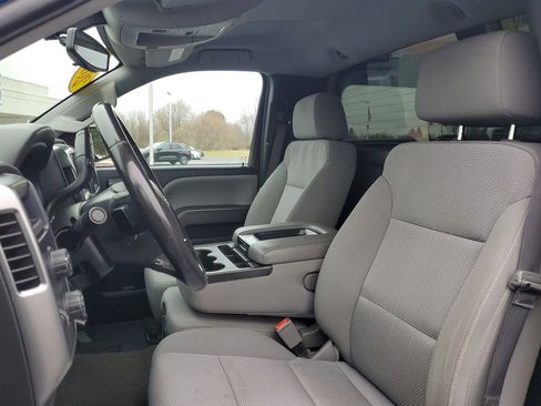 Used 2018 Chevrolet Silverado 1500 LT w/ LT Convenience Package image 28