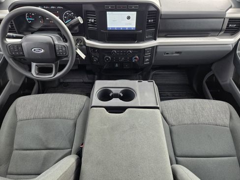 Certified 2023 Ford F350 XLT image 26