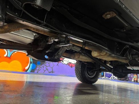 Used 1991 GMC Jimmy 4WD image 18