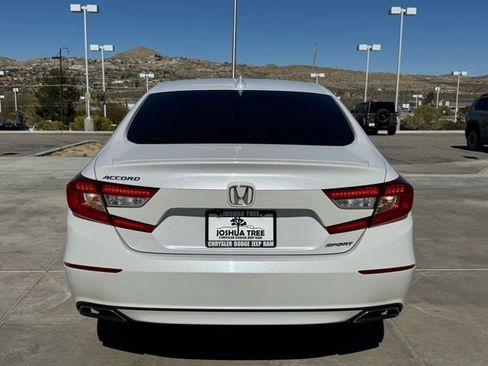 Used 2019 Honda Accord Sport image 5