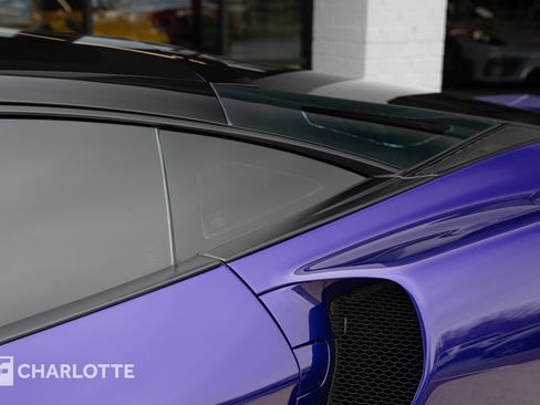 Used 2022 McLaren GT image 12