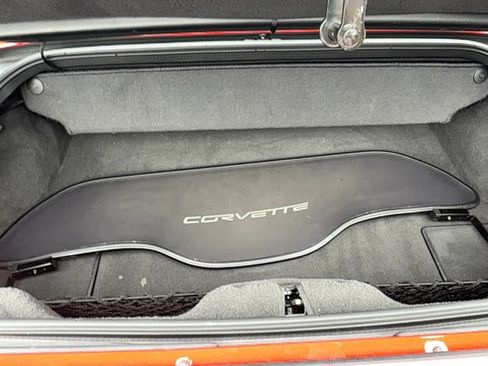 Used 2005 Chevrolet Corvette Convertible w/ Preferred Equipment Group RWD image 25