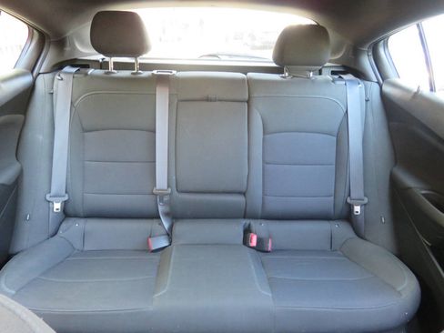 Used 2017 Chevrolet Cruze LT w/ Sun And Sound Package FWD image 22