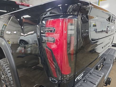 New 2026 GMC Sierra 2500 AT4X w/ LPO, Black Badging Package image 36