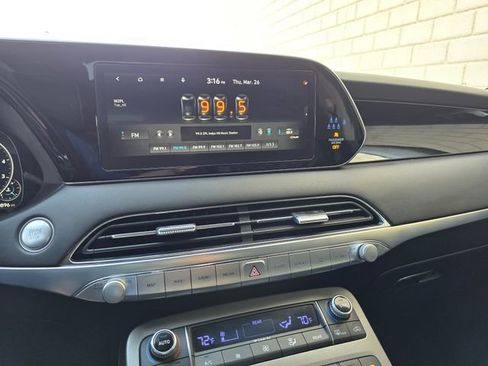 Used 2022 Hyundai Palisade Limited w/ Cargo Package image 55