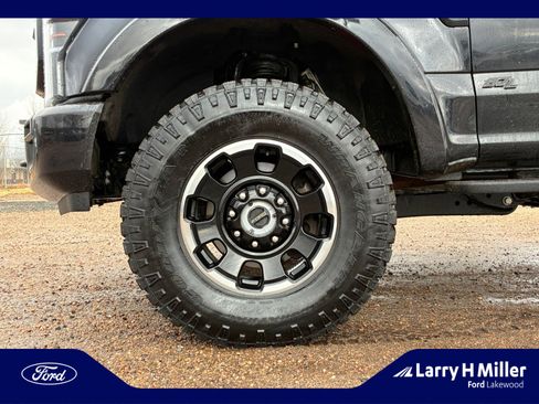 Used 2021 Ford F250 Lariat image 26