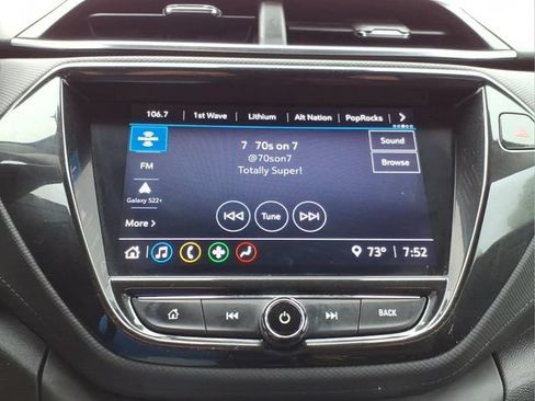 Used 2022 Chevrolet TrailBlazer LT w/ Convenience Package FWD image 18