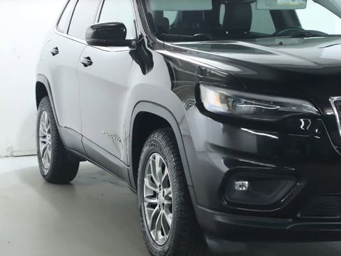 Certified 2021 Jeep Cherokee Latitude Lux w/ Comfort/Convenience Group AWD/4WD image 8
