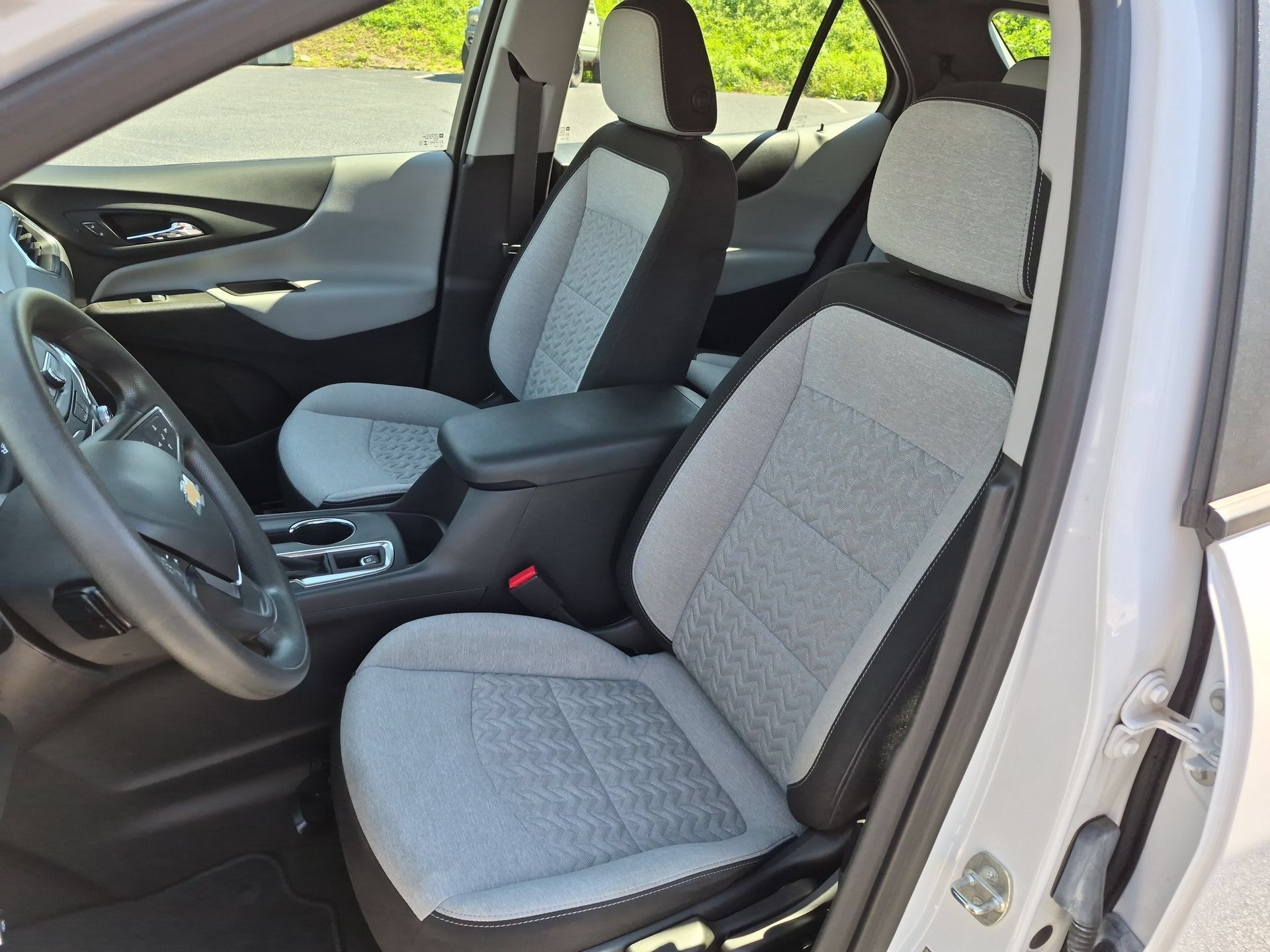 Certified 2024 Chevrolet Equinox LS w/ Sport Edition AWD/4WD image 19
