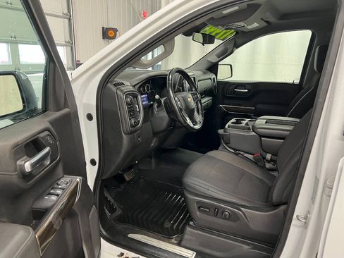 Used 2019 Chevrolet Silverado 1500 LT w/ All-Star Edition AWD/4WD image 7
