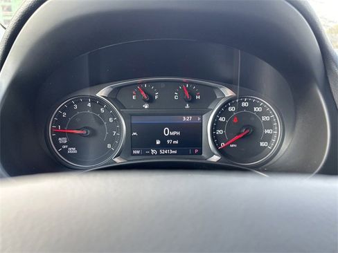 Used 2024 GMC Terrain SLT image 31