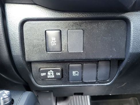 Used 2022 Toyota Tacoma SR AWD/4WD image 20