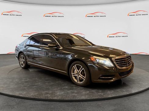 Used 2016 Mercedes-Benz S 550 4MATIC Sedan image 4
