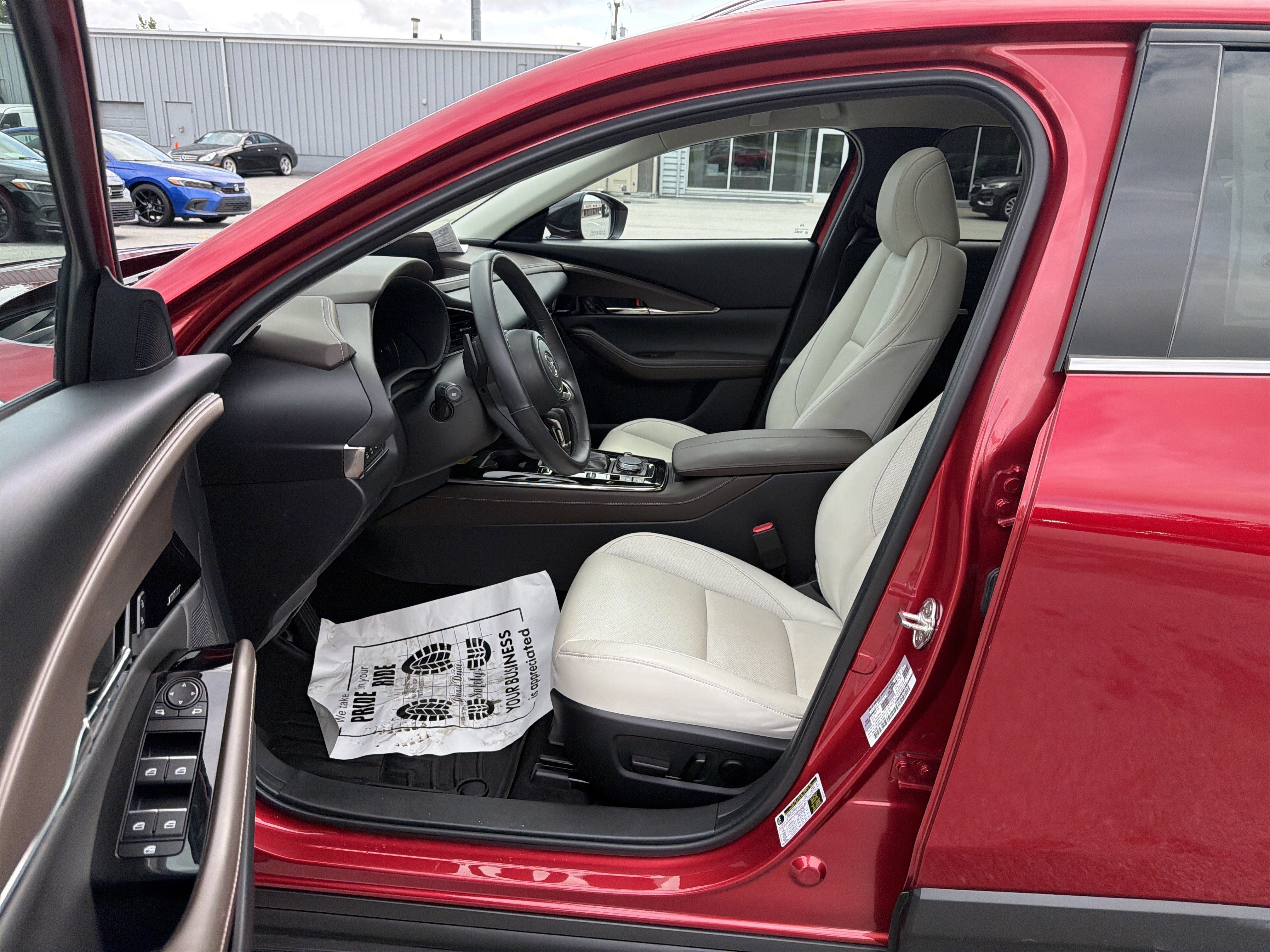 Certified 2023 MAZDA CX-30 2.5 Turbo w/ Premium Plus Pkg AWD/4WD image 11